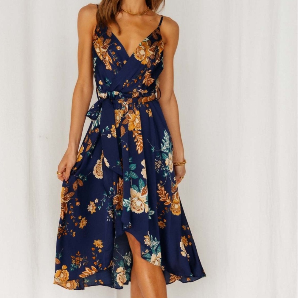 FALLING IN STYLE MIDI DRESS NAVY- NWT